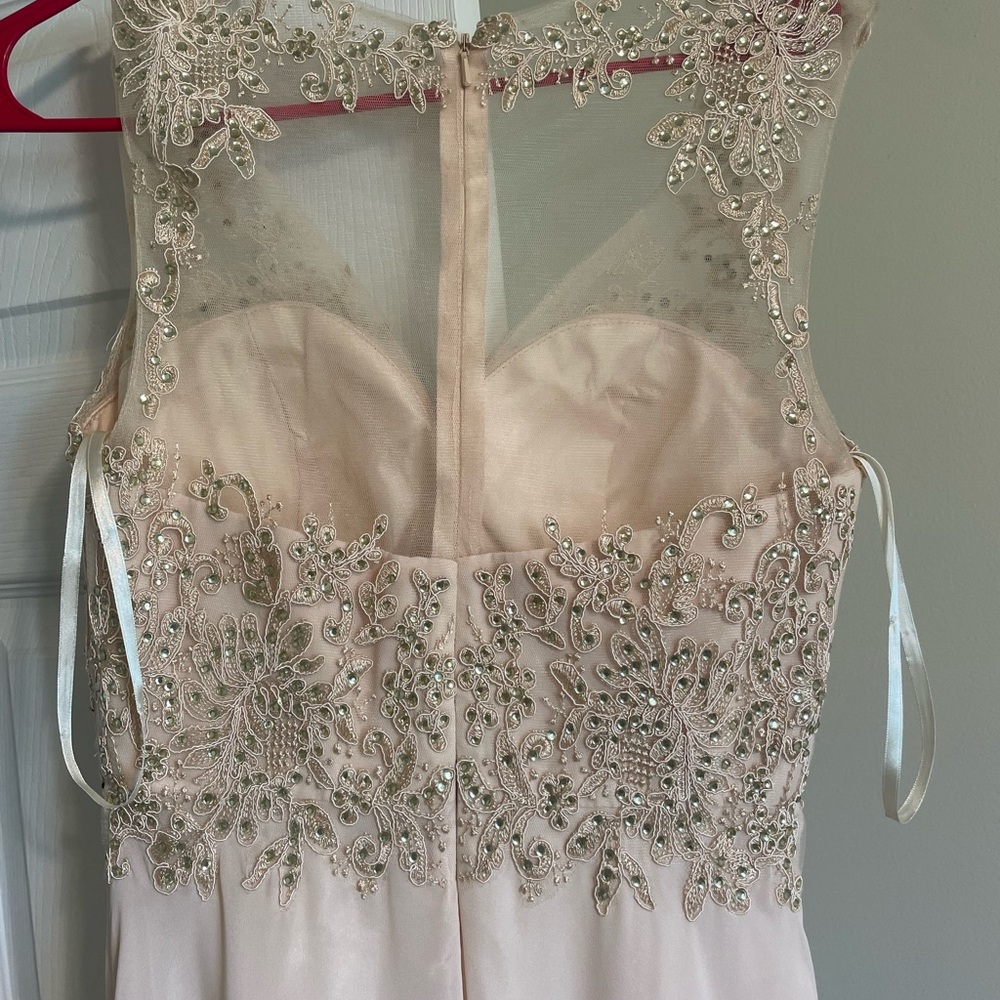 Beautiful sequined sheer neckline floor length dress size small 0-2.